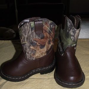 Garanimals Toddler Size 4 Camo Boots